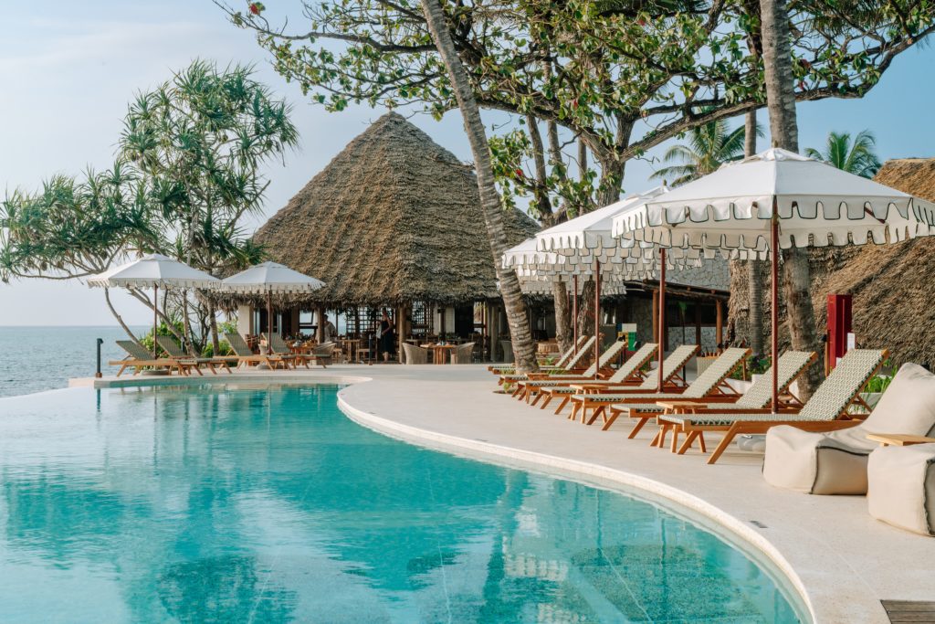 Main Pool (3)
