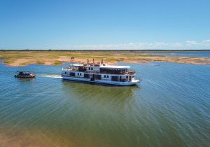 RV-African-Dream-Zambeze-jour05-navigation-CroisiEurope©Kevin Hogan