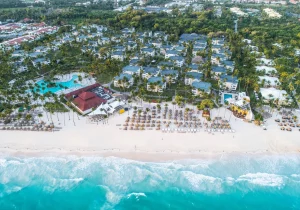 vue-aerienne-grand-bavaro-princess_588497_panohd (1)